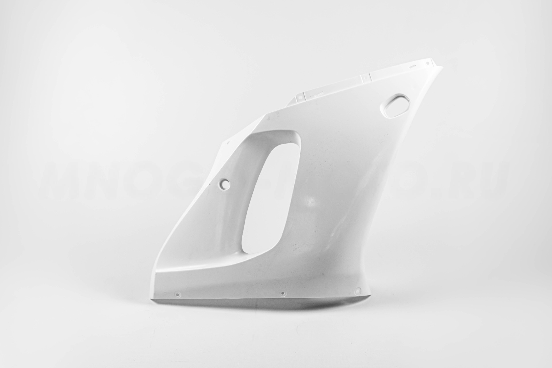 YYR698UD6 (1)