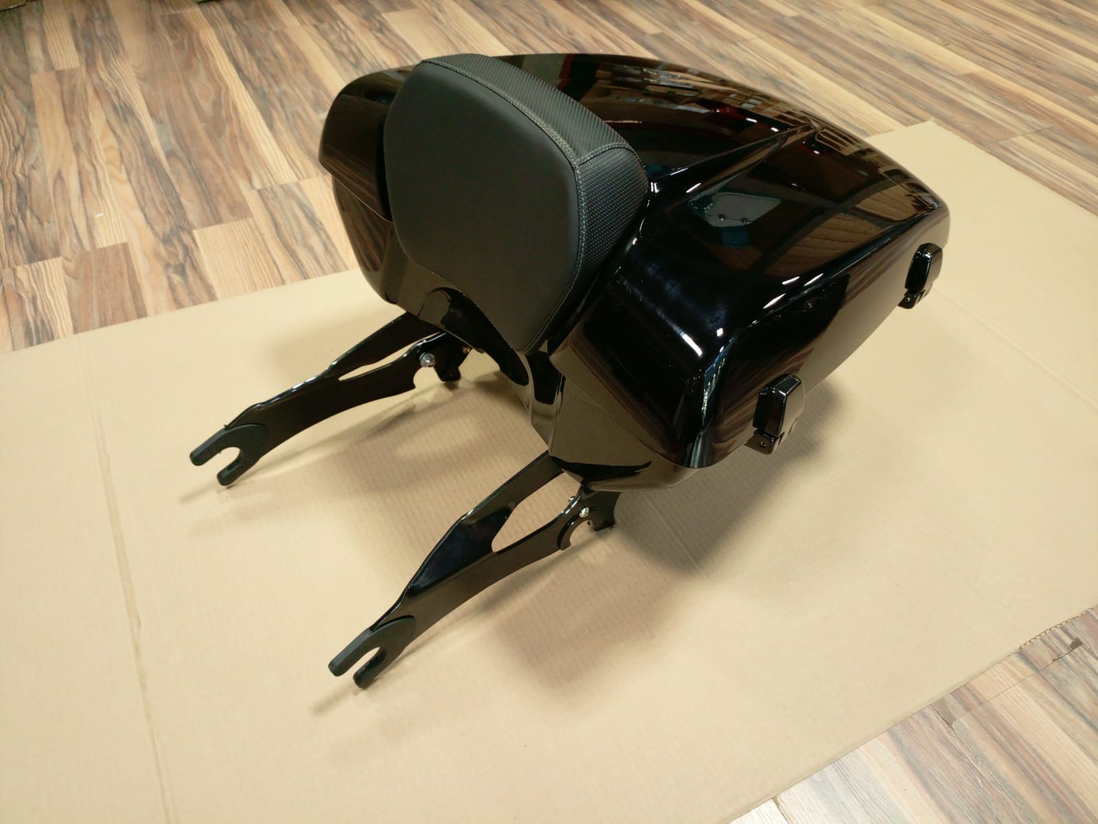 XF2906F61-GB 1